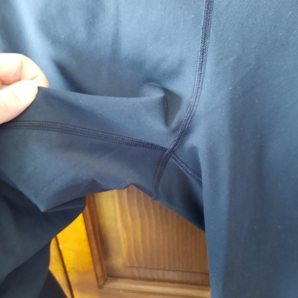 Reebok Play Dry black and pink capri length workout gym leggings - Picture 6 of 8